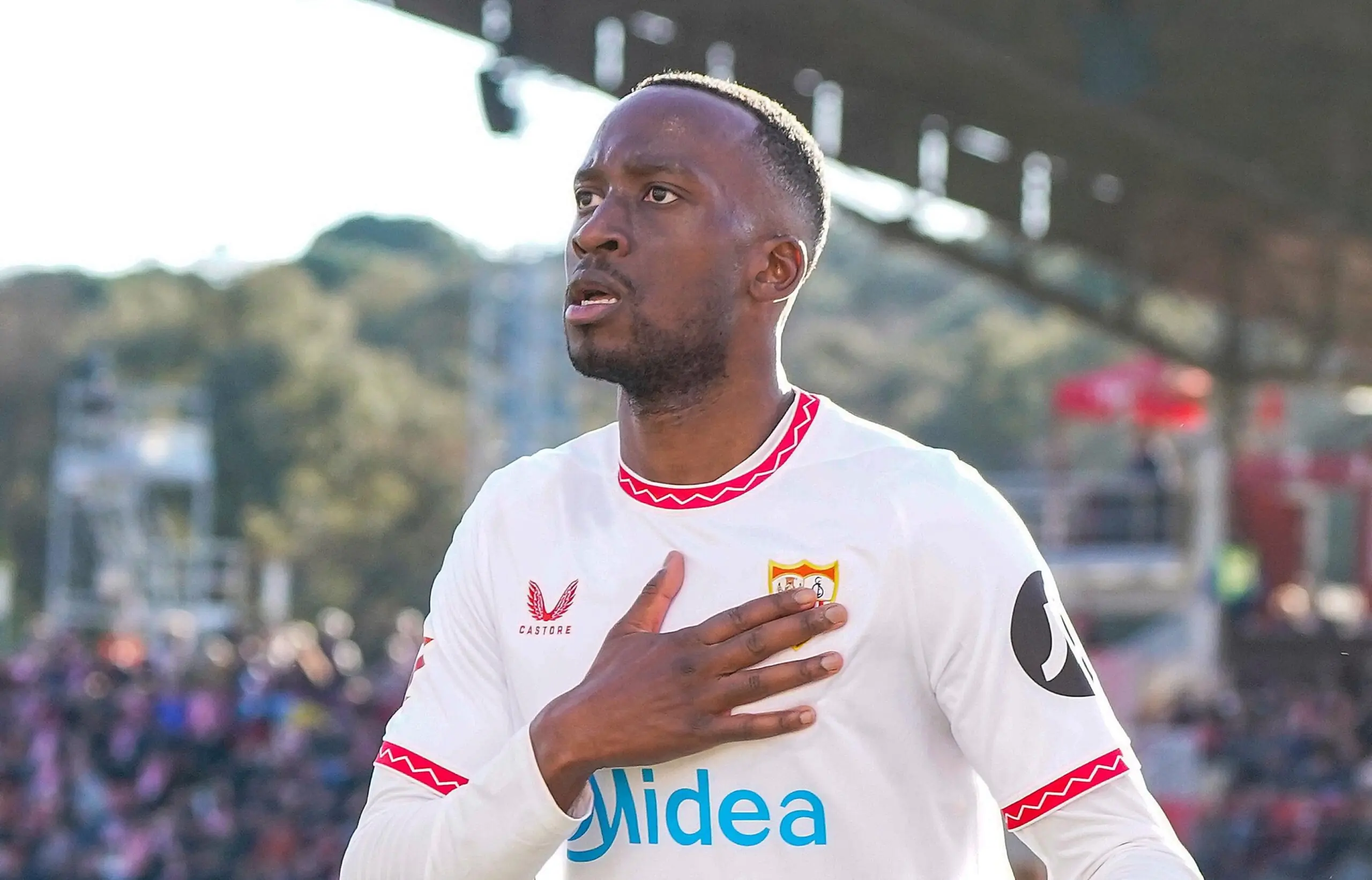 Sevilla fc fichajes, Sevilla fc, dodi lukébakio, fichajes Sevilla, mercado de fichajes, noticias sevilla fc