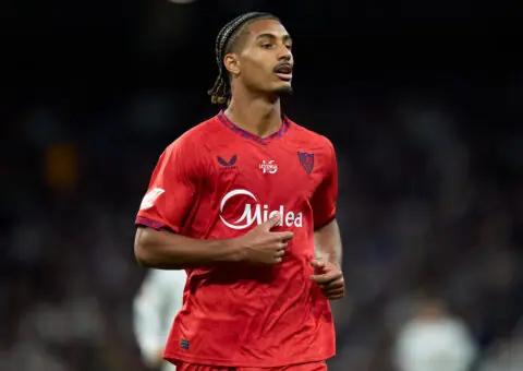 El Sevilla, cerca de cerrar el traspaso de Badé