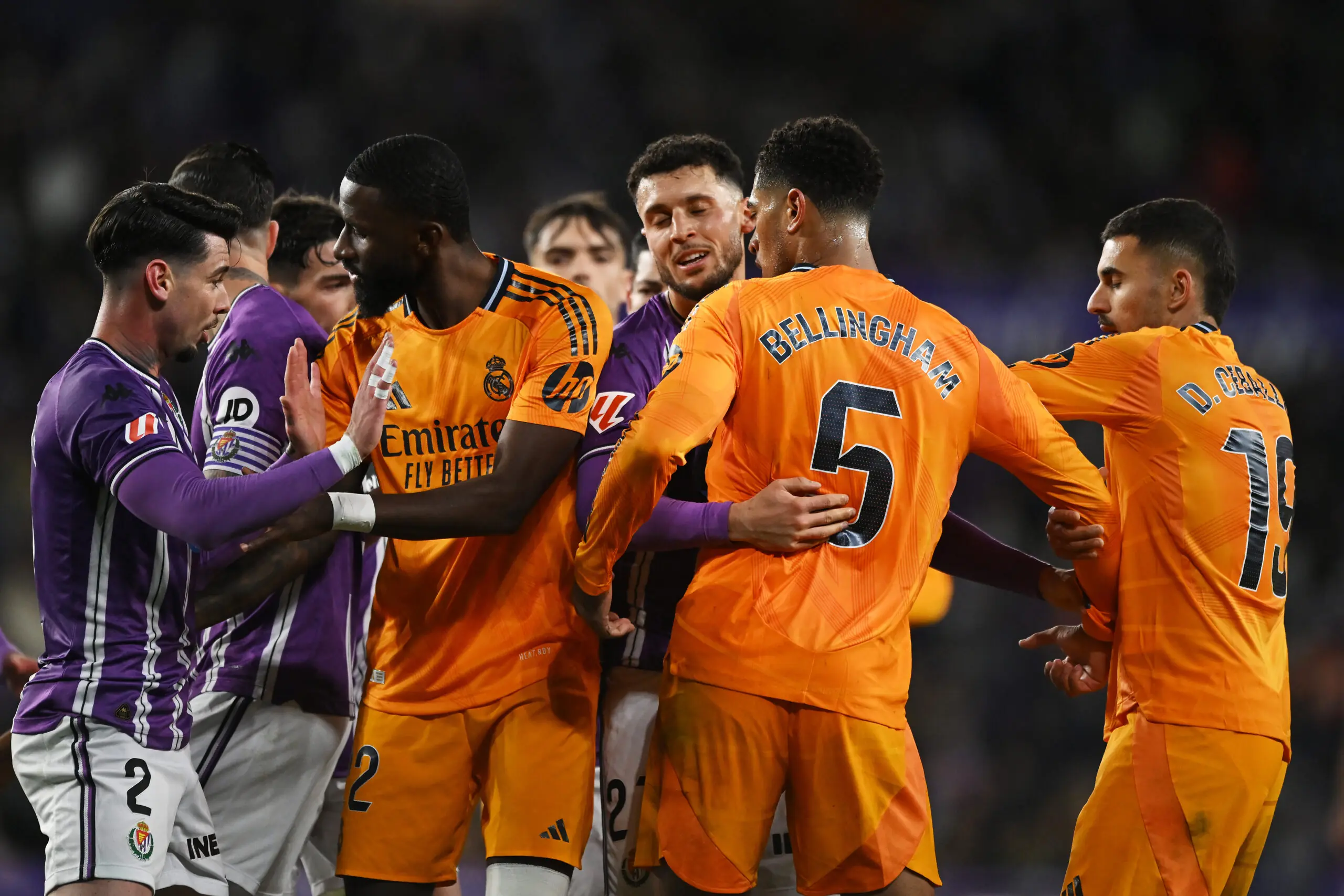 MERCADO DE FICHAJES REAL VALLADOLID CLUB DE FÚTBOL | ADRIÁN MARÍN