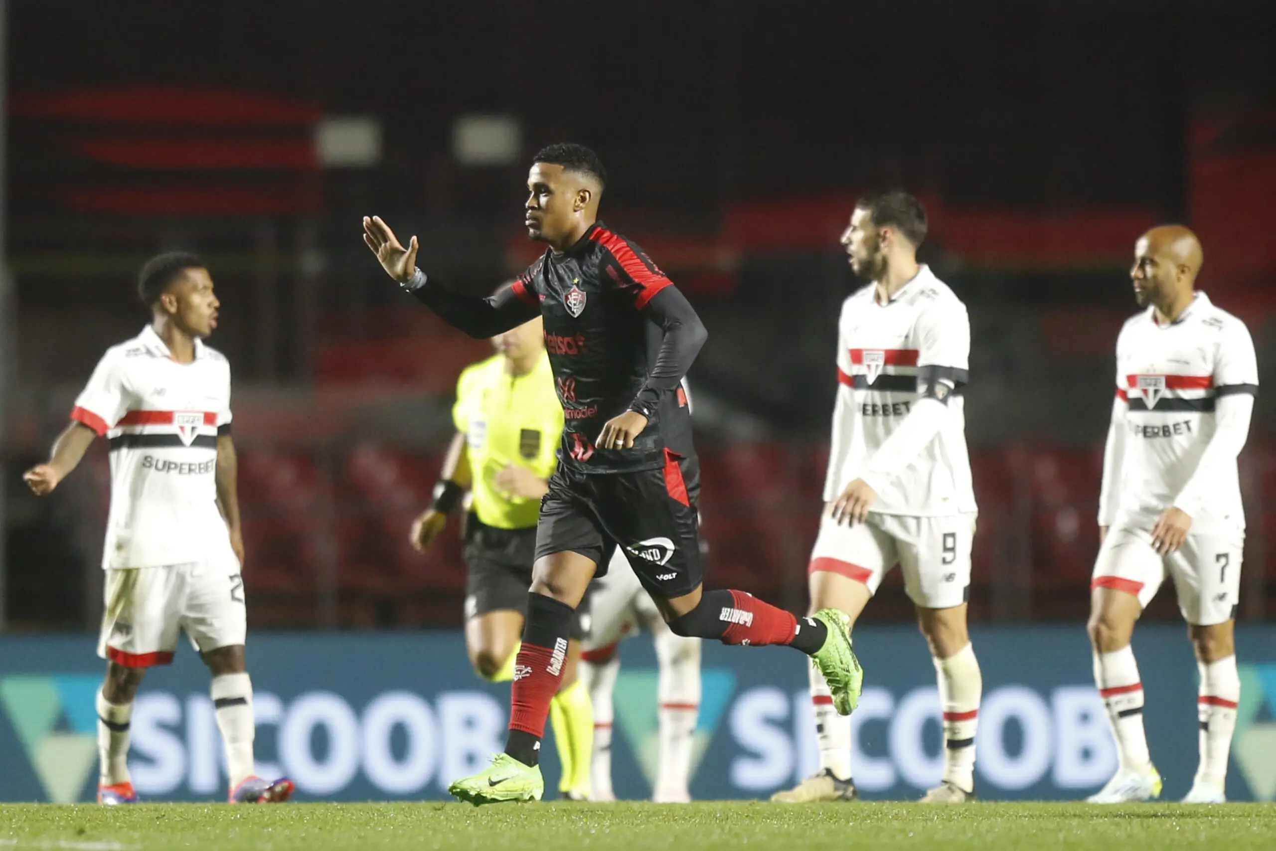 sevilla fc fichajes, alerrandro, sevilla fc, fichajes sevilla, mercado de fichajes