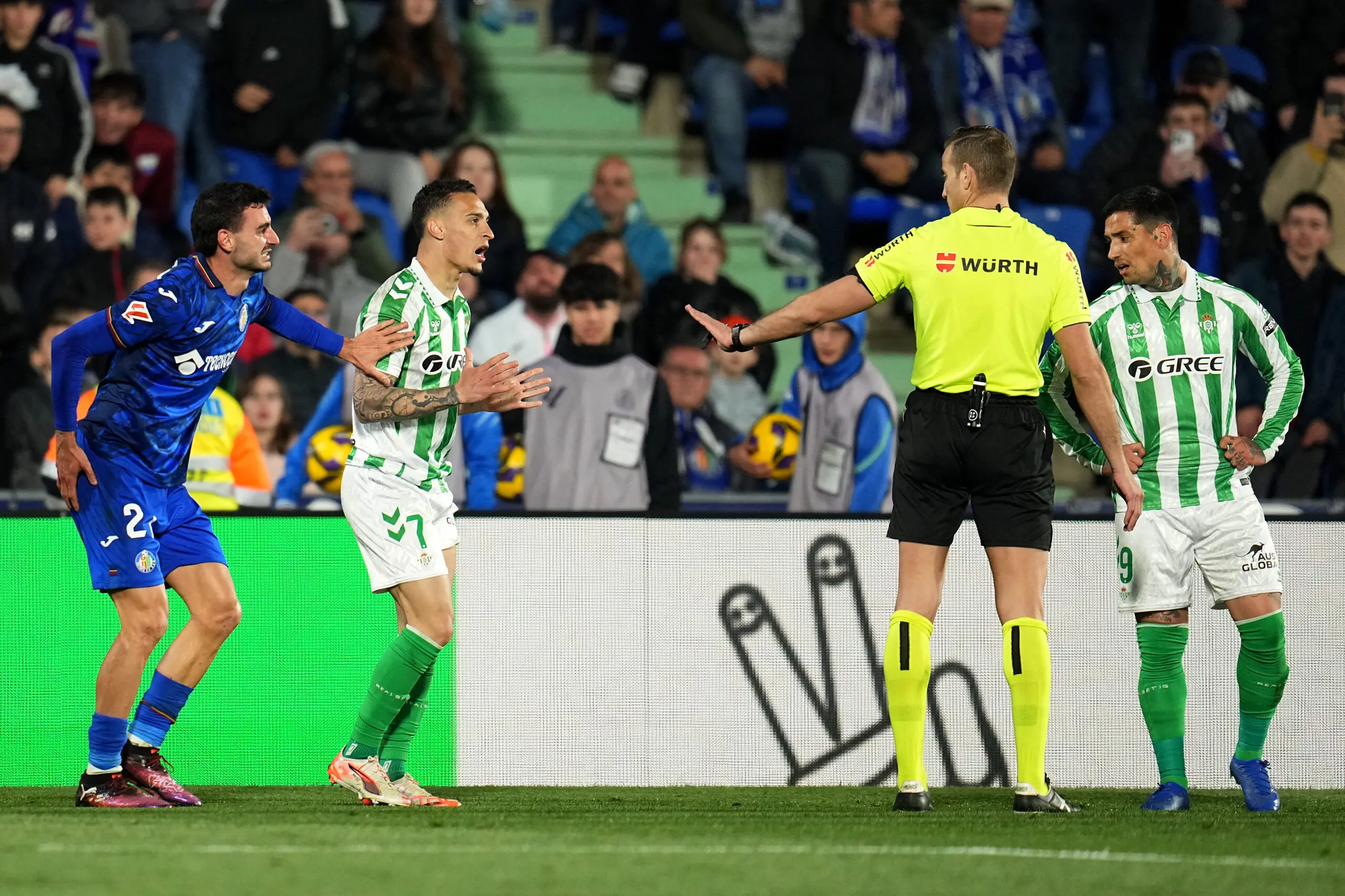 NOTICIAS DEL REAL BETIS BALOMPIÉ | ANTONY