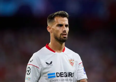 La renovación de Suso encuentra otro arista
