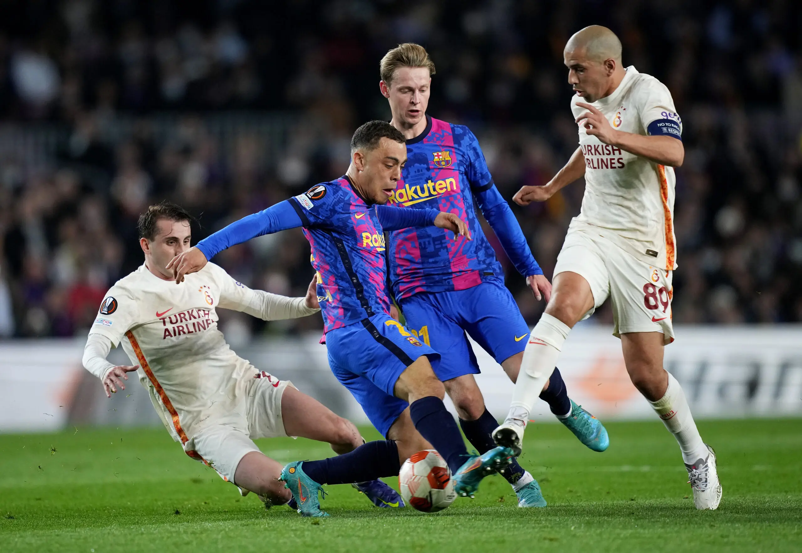 Fichajes valencia, valencia cf, valencia cf fichajes, protagonista, mercado de fichajes Sofiane Feghouli