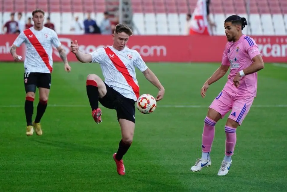 Sevilla FC noticias; isra domínguez; sevilla atlético; primera rfef; lesión