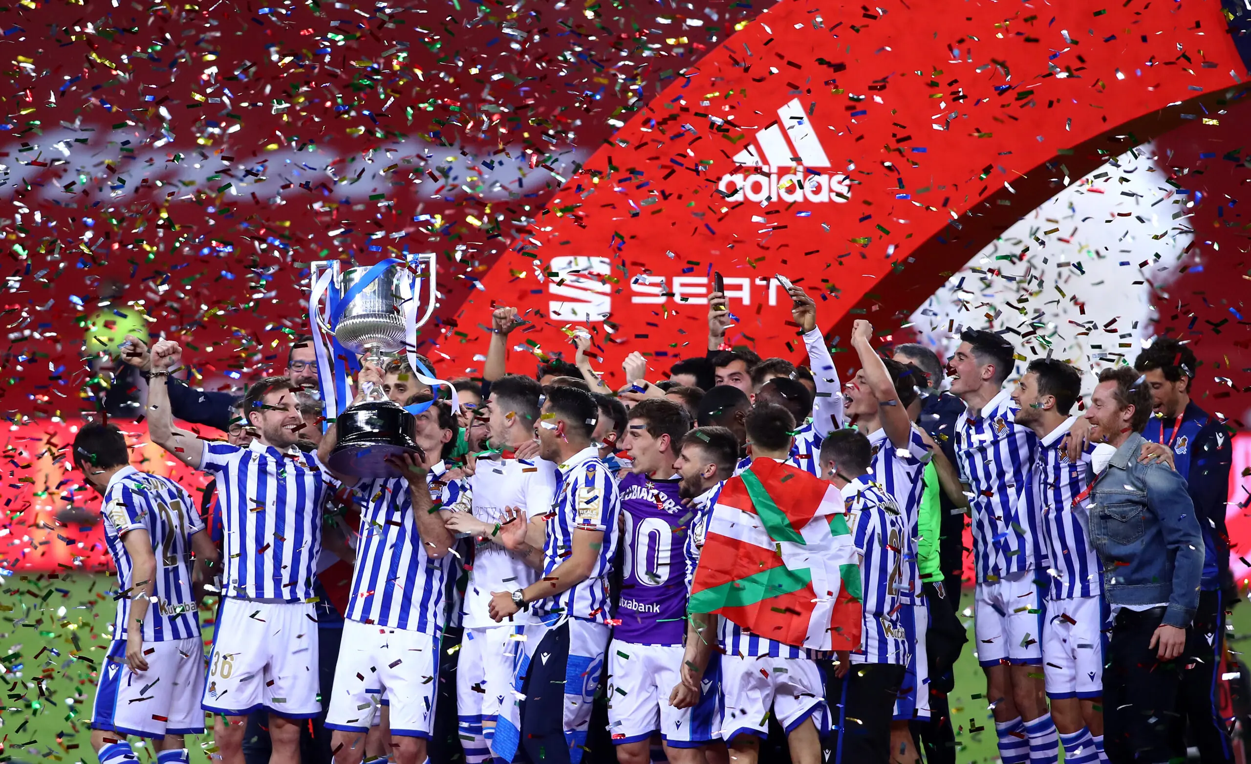 Real sociedad fichajes, fichajes real sociedad, real sociedad, asier illarramendi, mercado de fichajes
