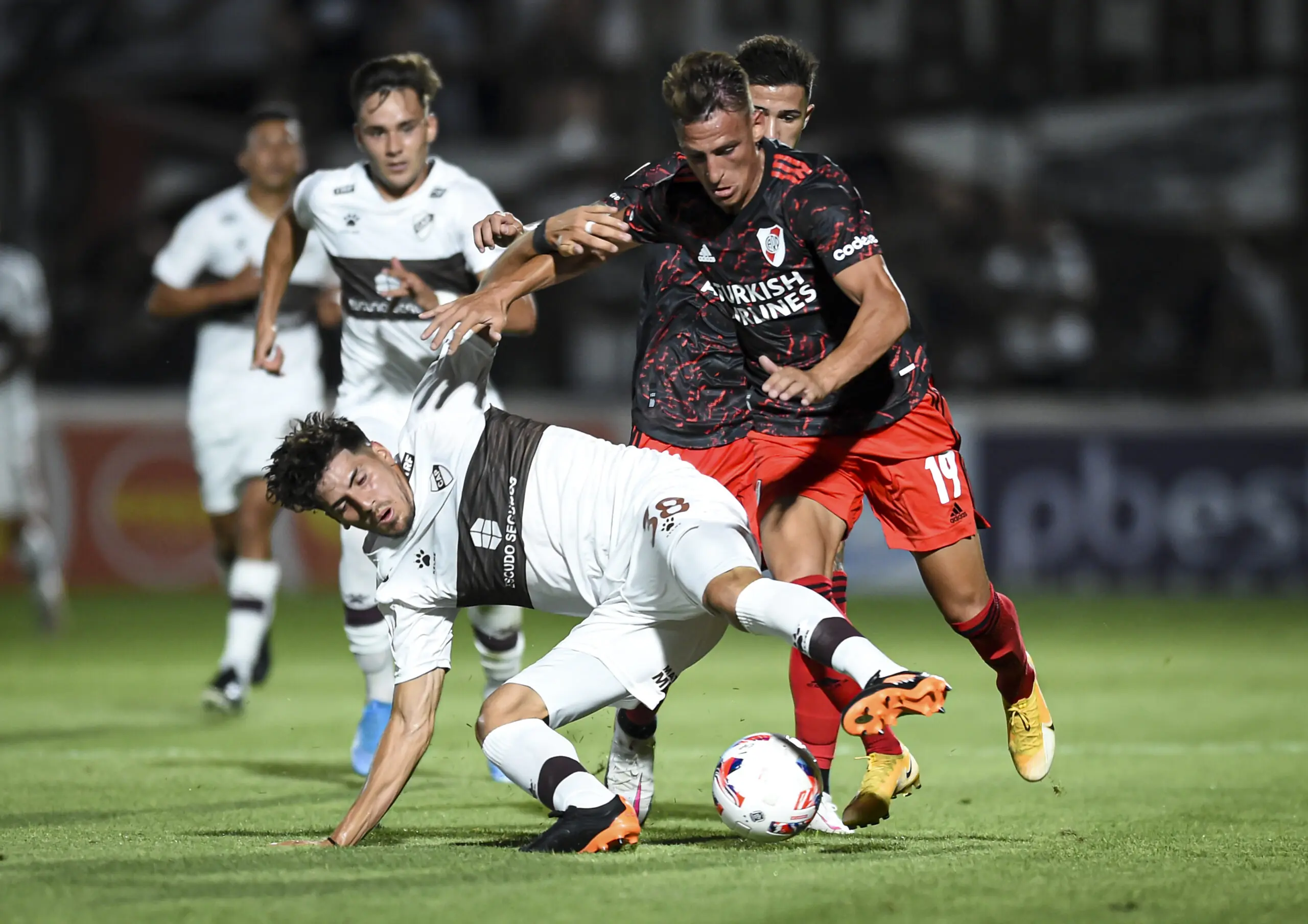 Betis fichajes, Real Betis Balompié, fichajes Betis, Manuel Pellegrini, mercado de fichajes
