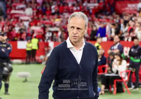 Caparrós aparece con un fichaje para el Sevilla FC