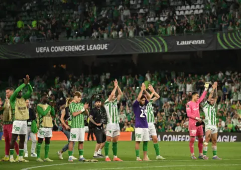Guerra sin cuartel: quieren a este jugador del Betis a toda costa
