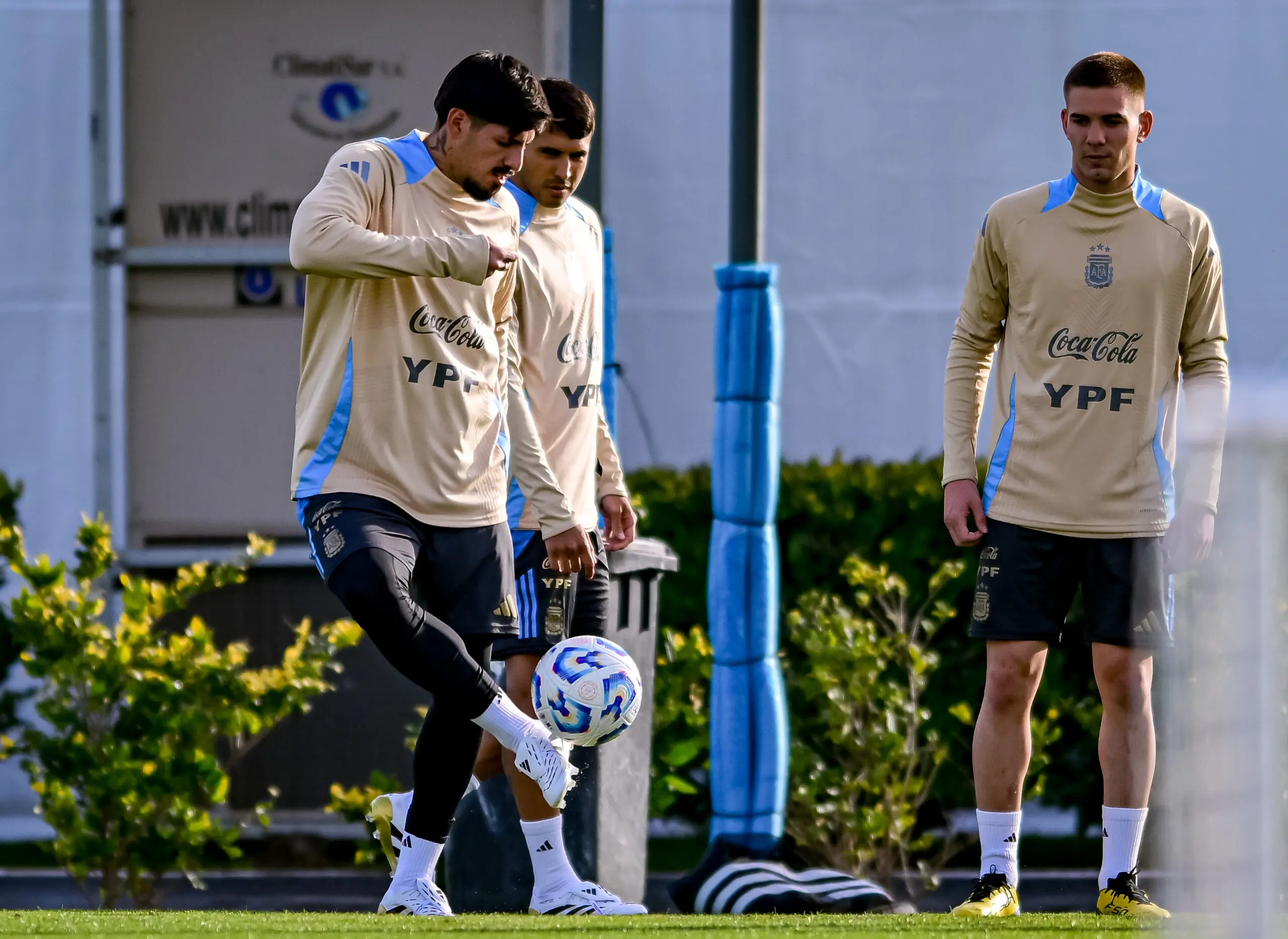 fichajes del sevilla fc kevin lomónaco