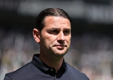 El Sevilla FC le ofrece dos años a Gerardo Seoane