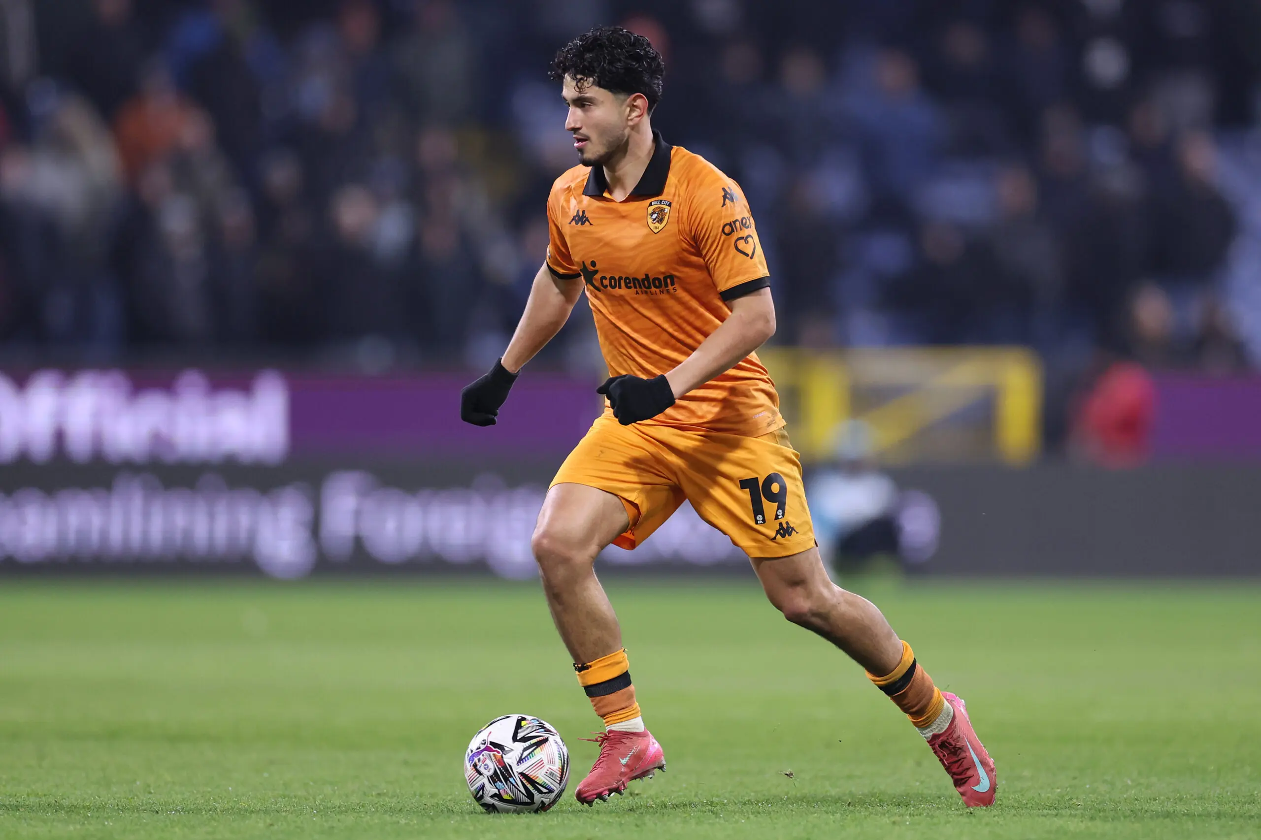 fichajes valencia, valencia cf, valencia cf fichajes, javi guerra, mercado de fichajes