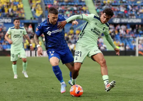 Rubén Reyes se lo quiere llevar a Grecia