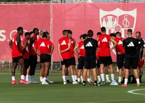 Almeyda recupera a un atacante para Bilbao