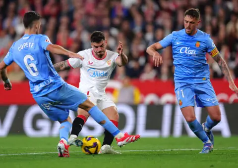 El futbolista ya pide que lo dejen marchar a Mestalla