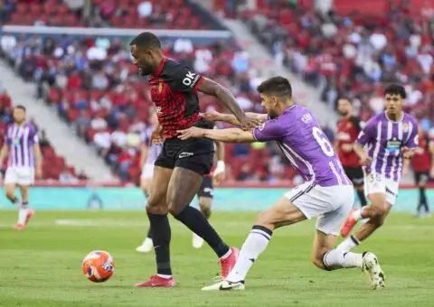 Adiós al Valencia: su salida, a punto