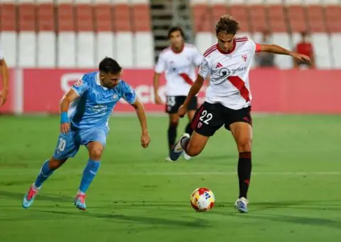 A por la primera
