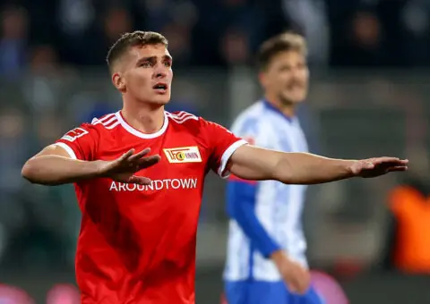 Giro dramático en el mercado del Sevilla FC: el Stuttgart le arrebata un fichaje clave a Cordón