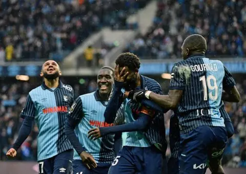 Golpe sobre la mesa de Antonio Cordón: un ‘capitán general’ de la Ligue 1 se muda a Nervión