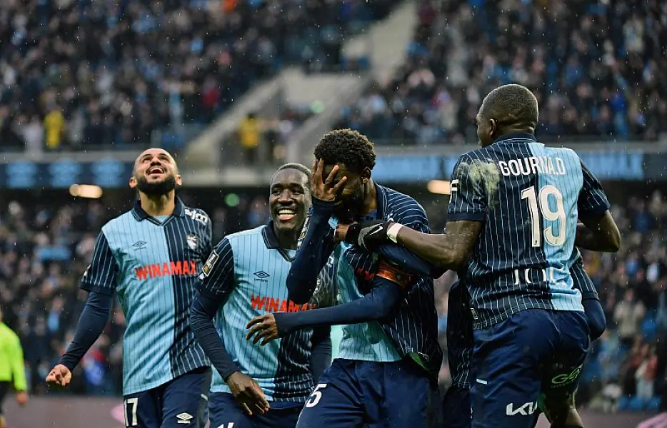 sevilla fc fichajes arouna sangante