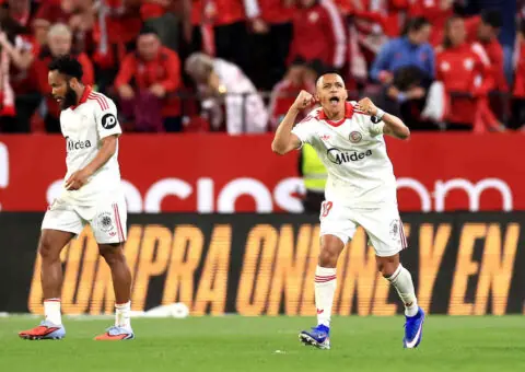 Alexis Sánchez dice adiós: acuerdo avanzado para salir de Nervión